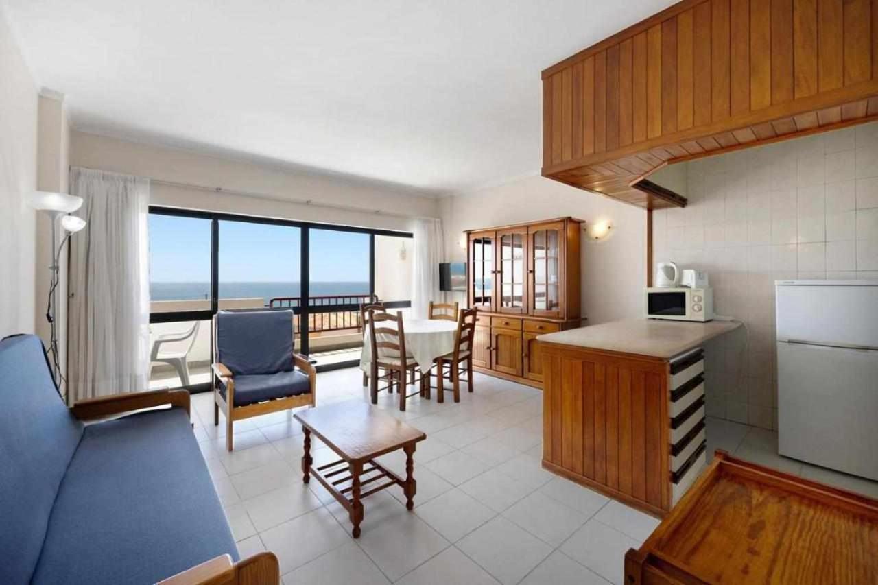 Apartamentos Torre Da Rocha Frente Ao Mar Portimão Buitenkant foto