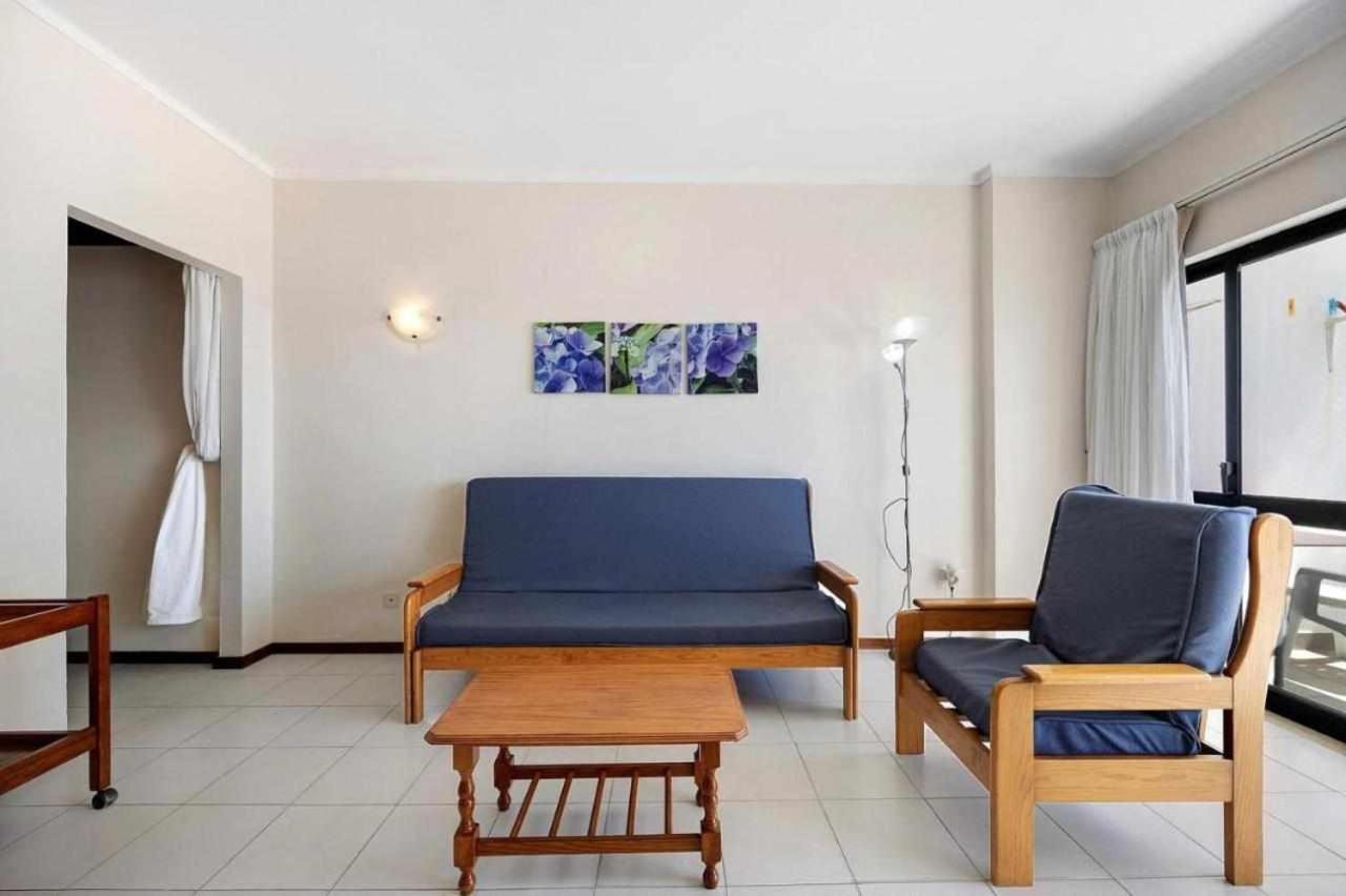 Apartamentos Torre Da Rocha Frente Ao Mar Portimão Buitenkant foto