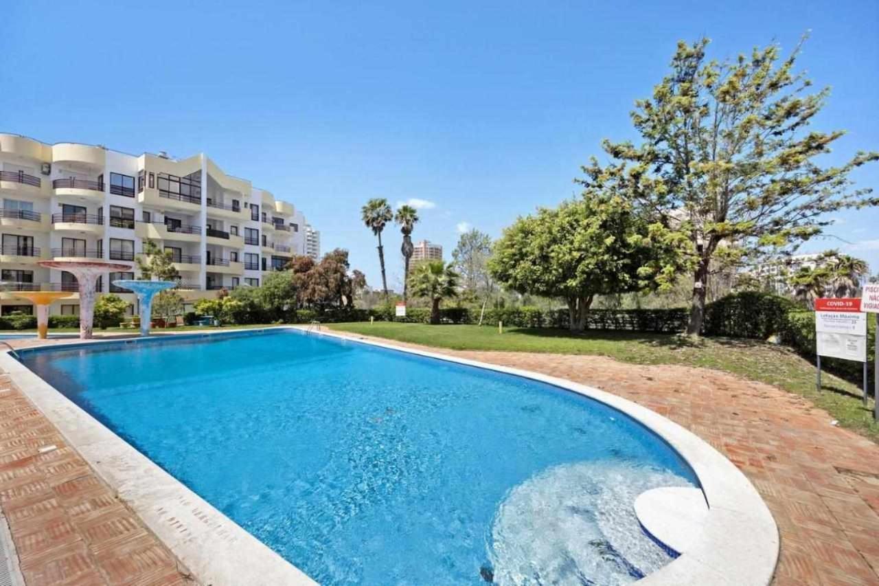 Apartamentos Torre Da Rocha Frente Ao Mar Portimão Buitenkant foto