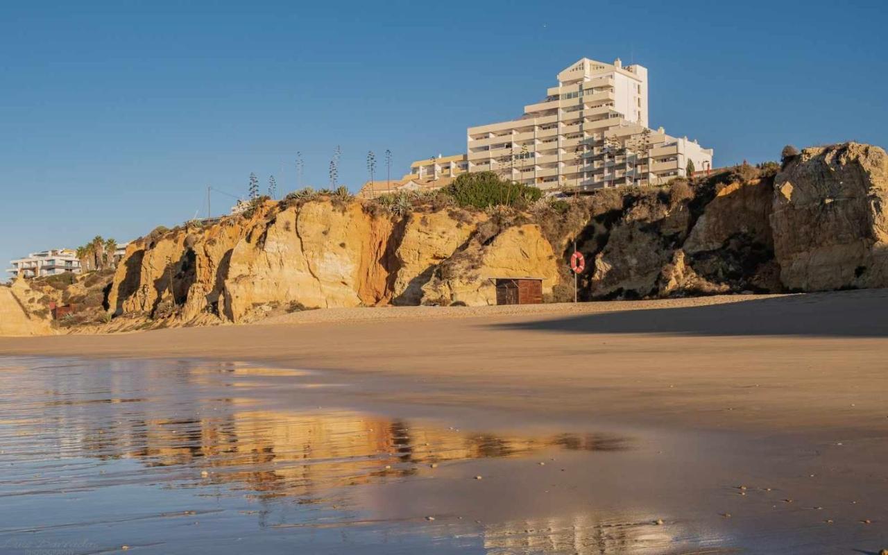 Apartamentos Torre Da Rocha Frente Ao Mar Portimão Buitenkant foto